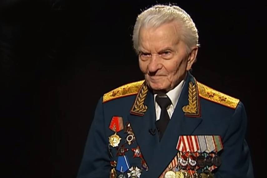 Контрразведчик Иван Устинов умер в возрасте ста лет - vm.ru