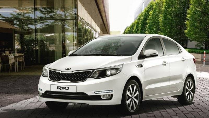 Hyundai Solaris - Самой популярной иномаркой 2019 года в России стала KIA Rio - polit.info - Россия