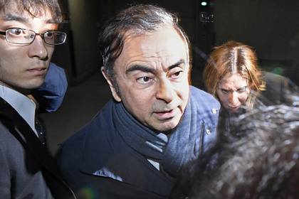 Карлос Гон - В побеге экс-главы Nissan из Японии нашли американский след - lenta.ru - США - Япония - Стамбул - Ливан