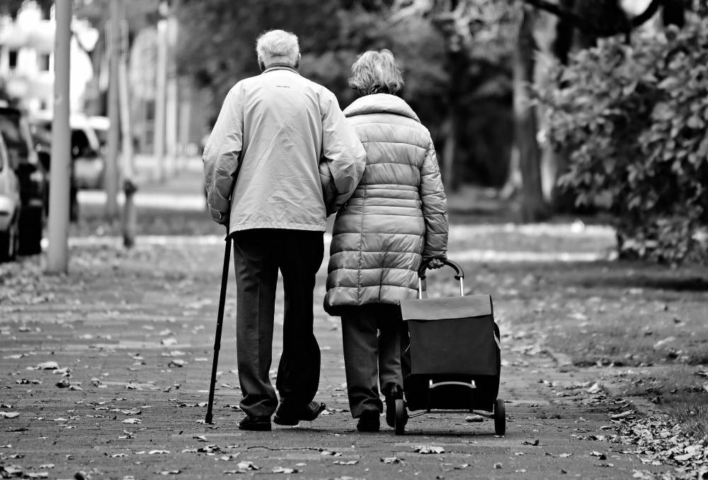 В США супруги прожили вместе 65 лет и умерли в один день, держась за руки - gazeta.a42.ru - США - Сент-Луис
