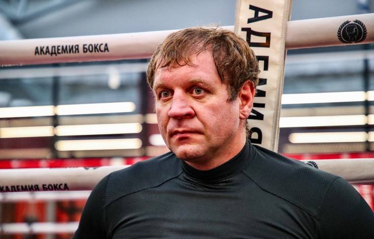 Арест Емельяненко не повлияет на его бой с Исмаиловым - news.ru
