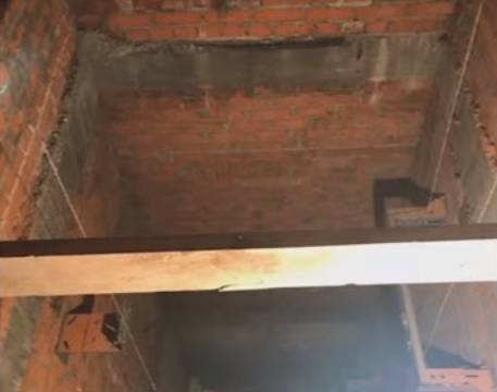 Опубликовано видео с места падения рабочих в шахту лифта в Кемерове - gazeta.a42.ru - Кемерово
