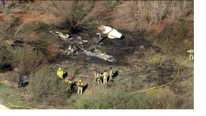 В Калифорнии 4 человека погибли при крушении самолета - piter.tv - США - Лондон - г. Бухарест - шт. Калифорния