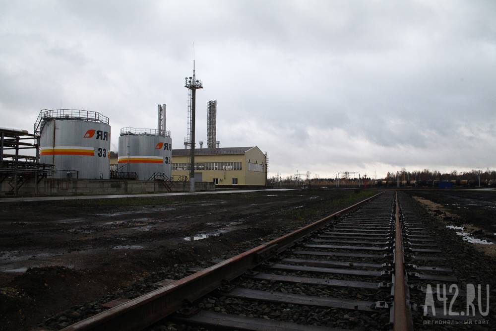 В Кузбассе приставы временно закрыли склад нефтепродуктов - gazeta.a42.ru