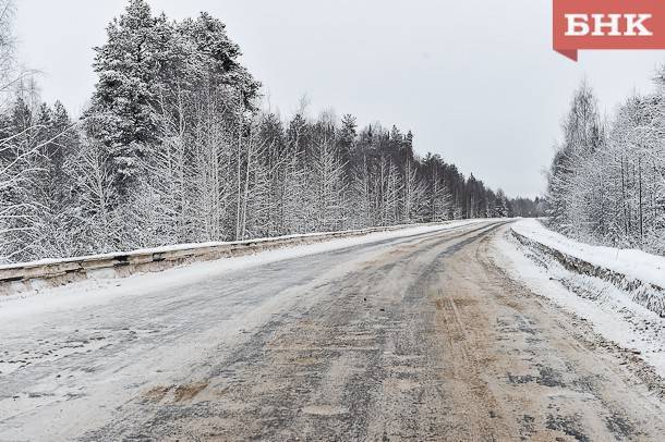 Сергей Паршуков - В Прилузье лихач на ВАЗе оказался в кювете - bnkomi.ru - респ. Коми - Чебоксары - Сыктывкар