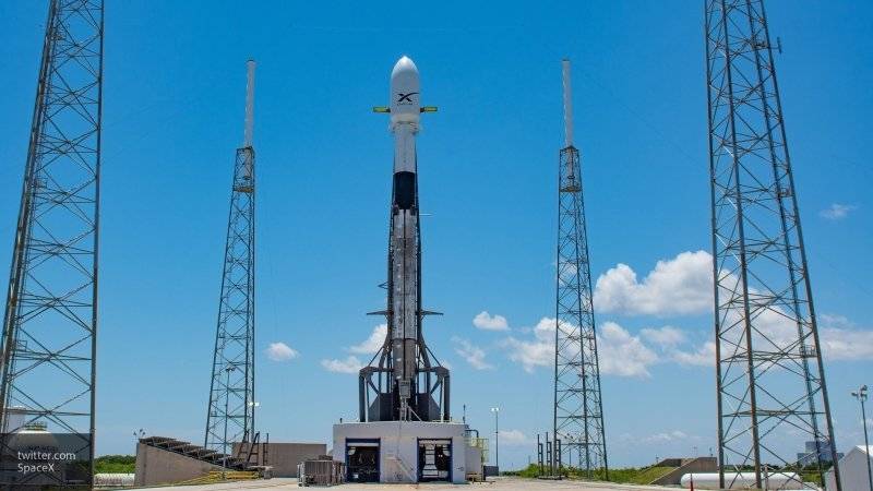 Илон Маск - Nation News - Ракета Falcon 9 стартовала на орбиту с новой партией интернет-спутников - nation-news.ru