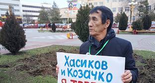 Бату Хасиков - Активисты потребовали наказать спикера хакасского парламента за слова о депортации калмыков - kavkaz-uzel.eu - респ. Калмыкия - респ. Хакасия