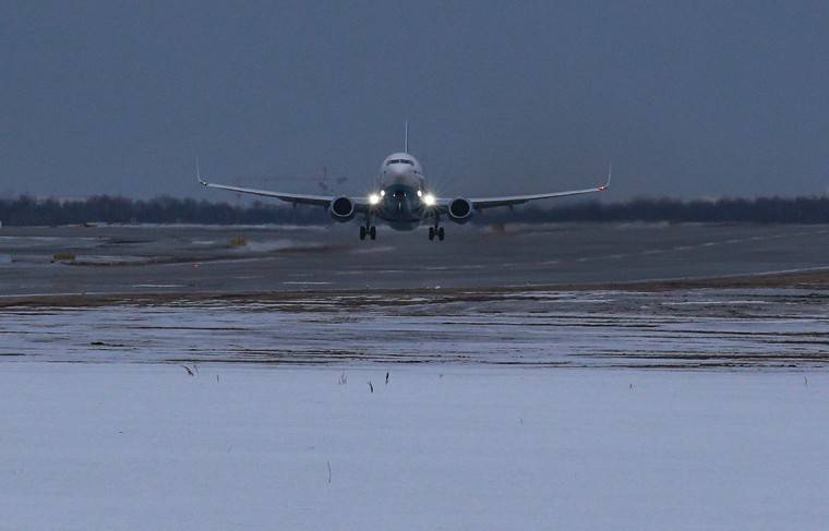 Самолёт с неполадками благополучно сел во Внуково - news.ru - Москва