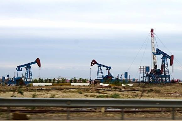 Касем Сулеймани - Цена на нефть на фоне убийства Сулеймани впервые за полгода превысила 70 долларов - znak.com - Лондон - Иран - Багдад