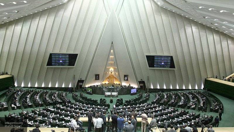 Парламент Ирана признал военных США и Пентагон террористами после убийства Сулеймани - nation-news.ru - США - Ирак - Иран - Багдад - Сулеймань