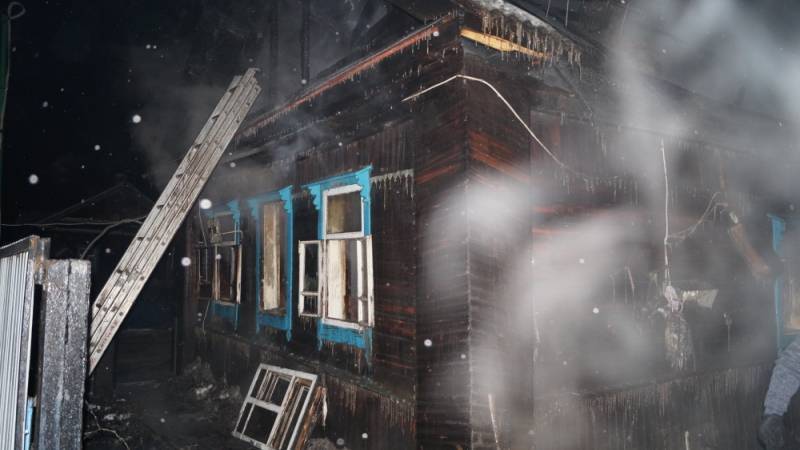 Дом многодетной семьи был уничтожен огнем - gorodglazov.com