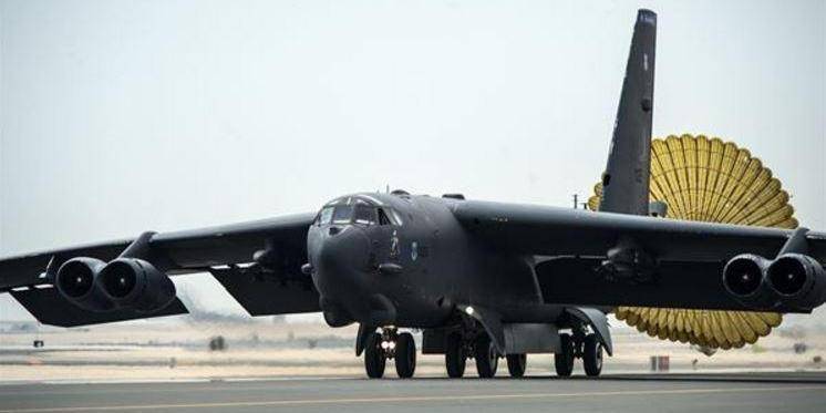 Айн Аль-Асад - США решили построить в Ираке аэродром для ядерных бомбардировщиков - ruposters.ru - США - Ирак