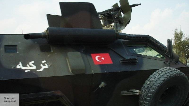Турецкая бронетехника направляется из порта Мисурата в сторону ас-Садада - politros.com - Анкара - Ливия - Триполи
