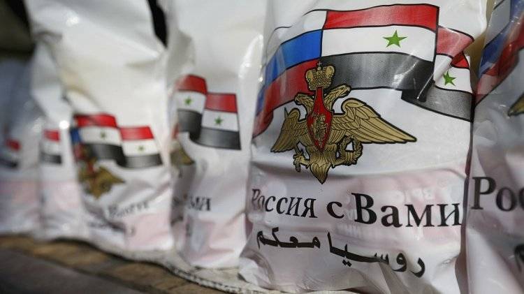 Юрий Боренков - Российские военные выдали более трех тонн гуманитарной помощи жителям Сирии - polit.info - Сирия