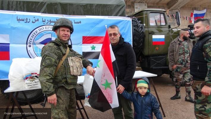 Российские военные доставили очередной гуманитарный груз на юг Сирии - newinform.com - Россия - Сирия