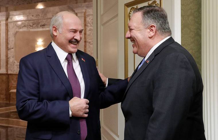 Лукашенко пошутил с Помпео на тему диктатуры в Белоруссии - news.ru - США - Белоруссия - Минск