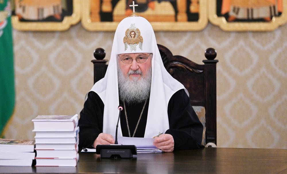 патриарх Кирилл - Патриарх Кирилл предложил внести в Конституцию упоминание о Боге - vm.ru - Русь