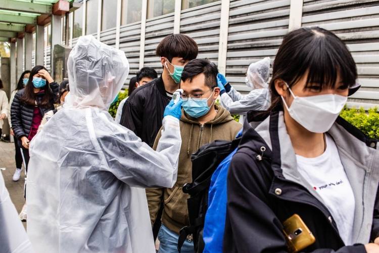Число зараженных коронавирусом на лайнере в Японии увеличилось до 130 человек - inforeactor.ru - Россия - Япония - Иокогама