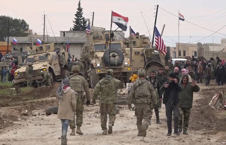 Российские военные разняли солдат США и жителей Сирии - news.ru - США