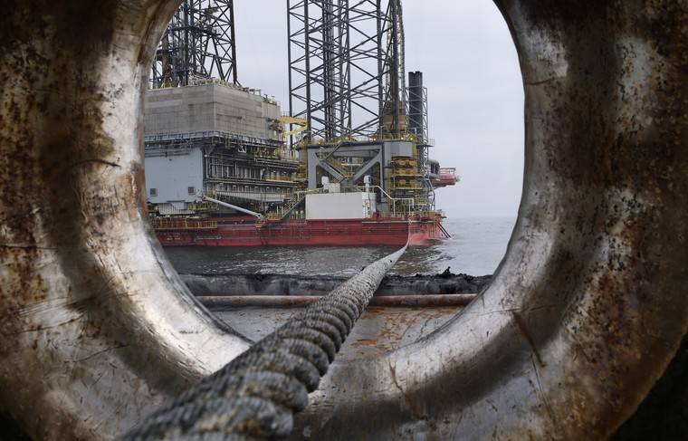Цены на нефть растут четвёртый день подряд - news.ru - Лондон - Нью-Йорк