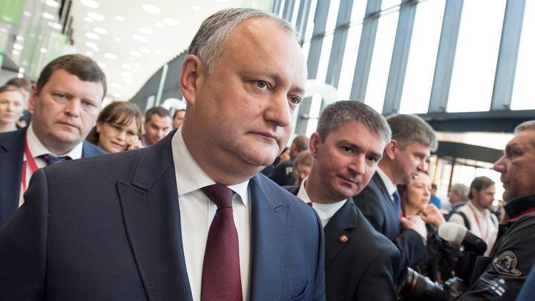 Игорь Додон - Додон призвал сократить на треть число депутатов парламента Молдавии - polit.info - Молдавия