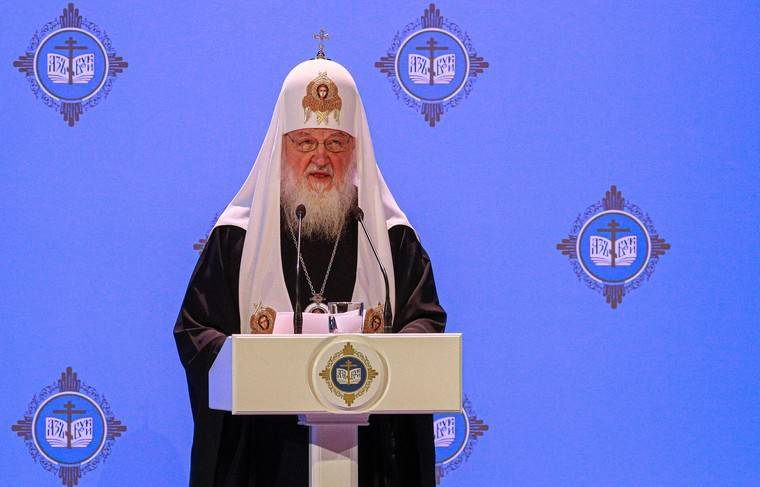 патриарх Кирилл - Патриарх Кирилл назвал семью главным идеалом для молодёжи - news.ru