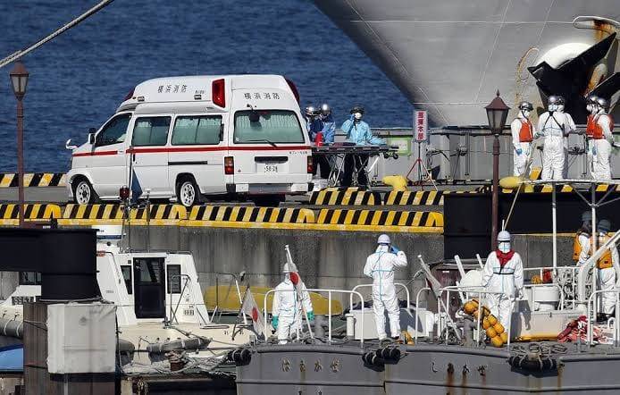Посольство РФ сообщило о состоянии россиян на карантинном лайнере в Японии - vm.ru - Россия - Япония - Йокогама
