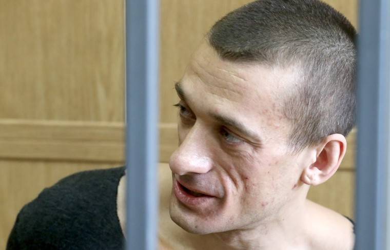 Владимир Путин - Французский политик предложил «вышвырнуть» Павленского из страны - news.ru - Россия - Франция