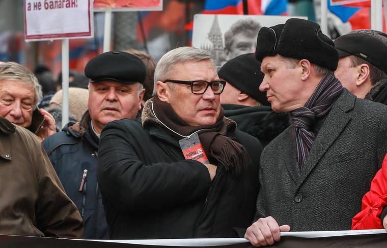 Касьянов оценил идею внесения поправки о неприкосновенности экс-президентов - news.ru - Москва
