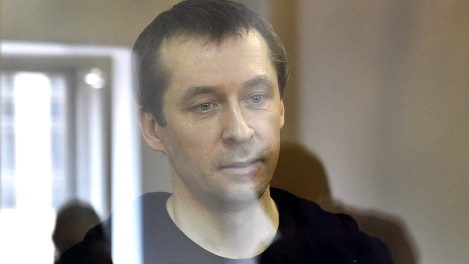 Виктор Цой - Дмитрий Захарченко - Экс-полковник Захарченко хочет стать в колонии кочегаром, "как Виктор Цой" - dp.ru