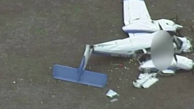 Видео: В Австралии в небе столкнулись 2 легкомоторных самолета - piter.tv - Австралия - Мельбурн - респ. Калмыкия