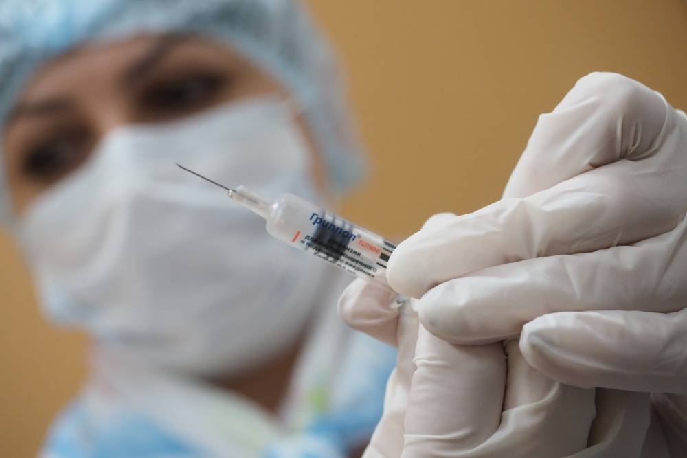 Иммуногенетик назвал опасности прививок от клещевого энцефалита - vm.ru - Москва