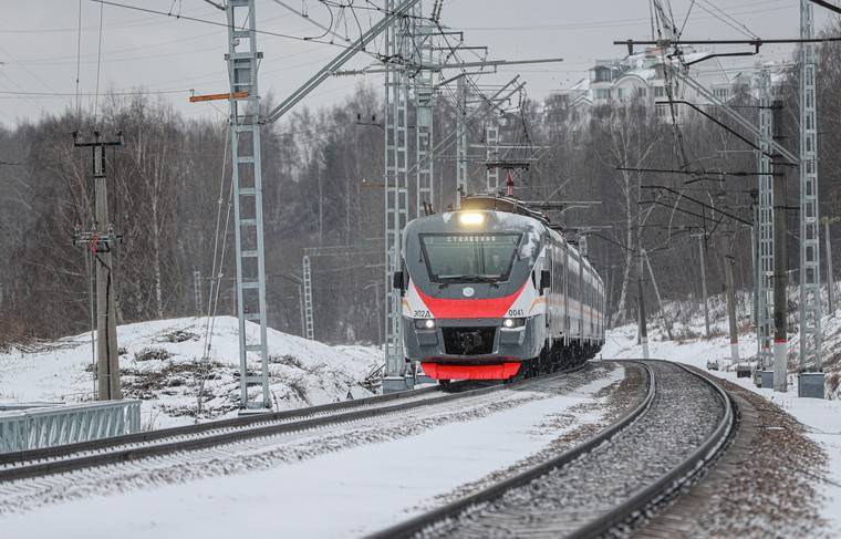 Двое мужчин попали под электричку в Москве - news.ru - Москва - Ленинградская обл. - Санкт-Петербург - Всеволожск