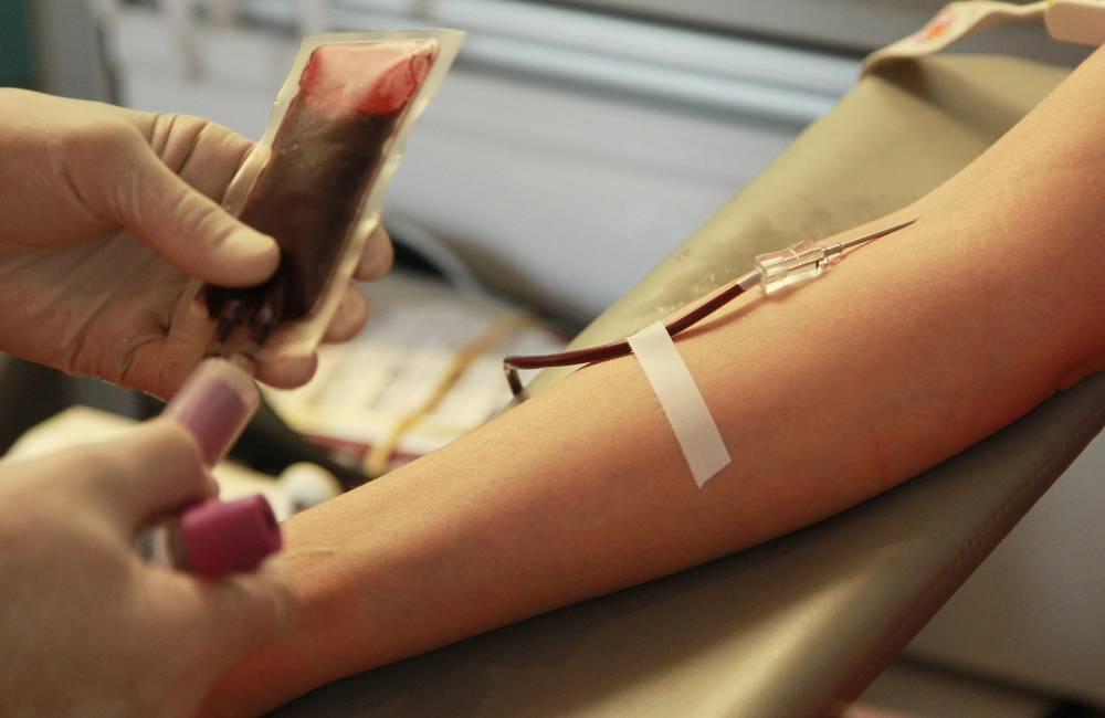 Ученые определили самую устойчивую к раку группу крови - vm.ru