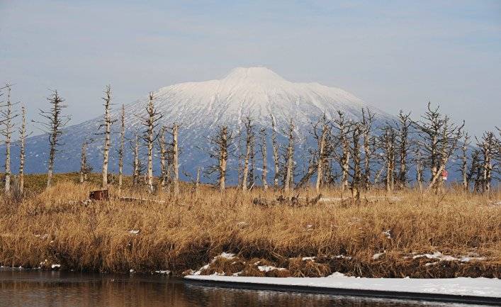 Санкэй симбун (Япония): да, поехали на вулкан Тятя на Кунашире - inosmi.ru - Южная Корея - Казахстан - Япония - Нур-Султане