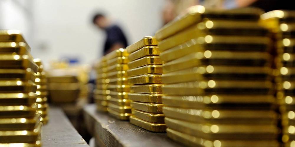 Россия продала Великобритании золото на рекордные 5,3 млрд долларов - ruposters.ru - Россия - Англия