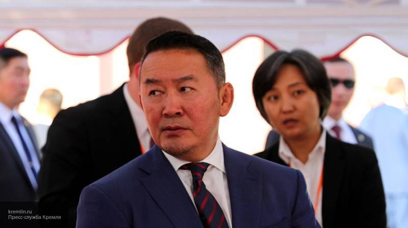 Си Цзиньпин - Президента Монголии поместили на карантин из-за угрозы коронавируса - nation-news.ru - Китай - Пекин - Монголия