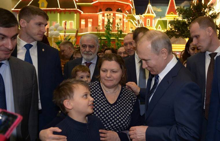 Пообщавшийся с Путиным воспитанник детдома сможет поехать домой - news.ru - Москва