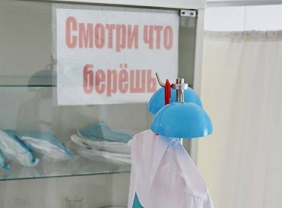 Троих граждан Узбекистана, летевших с больной коронавирусом, госпитализировали в ХМАО - znak.com - Узбекистан - Новосибирск - Тюмень - Югра - Нижневартовск