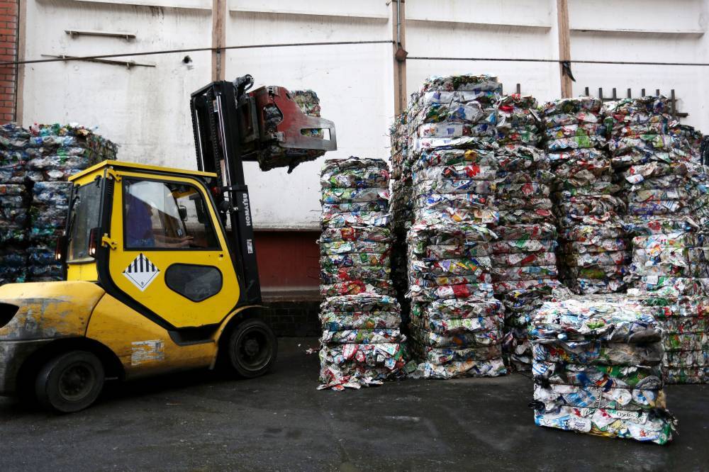 Петр Бирюков - Около 600 тысяч тонн мусора каждый год утилизируют в Москве - vm.ru - Москва