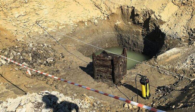 В Чехии археологи нашли деревянный колодец возрастом 7,5 тыс. лет - newtvnews.ru - Чехия - Остров