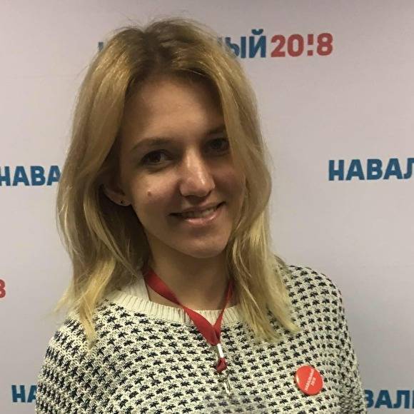 Алексей Навальный - Экс-сотрудницу штаба Навального вызвали на допрос по делу о массовых беспорядках в сквере - znak.com - Россия - Екатеринбург - Свердловская обл.