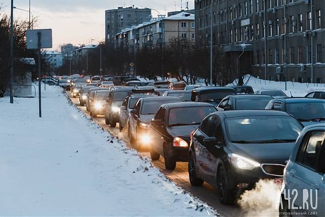 В России стоимость автомобилей выросла почти на 10% за год - gazeta.a42.ru - Россия