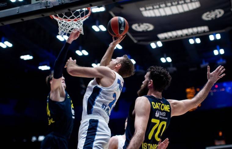 Баскетбольный «Зенит» в Евролиге на своей площадке проиграл «Фенербахче» - news.ru - Германия