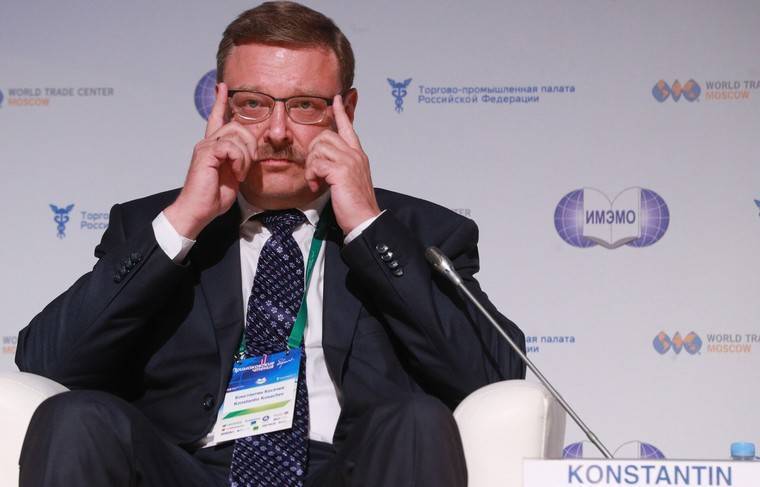 Косачев назвал провал импичмента Трампа «выстрелом в ногу» для демократов - news.ru - США