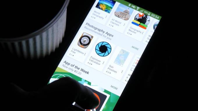 Пользователей Android предупредили о 24 опасных приложениях - piter.tv