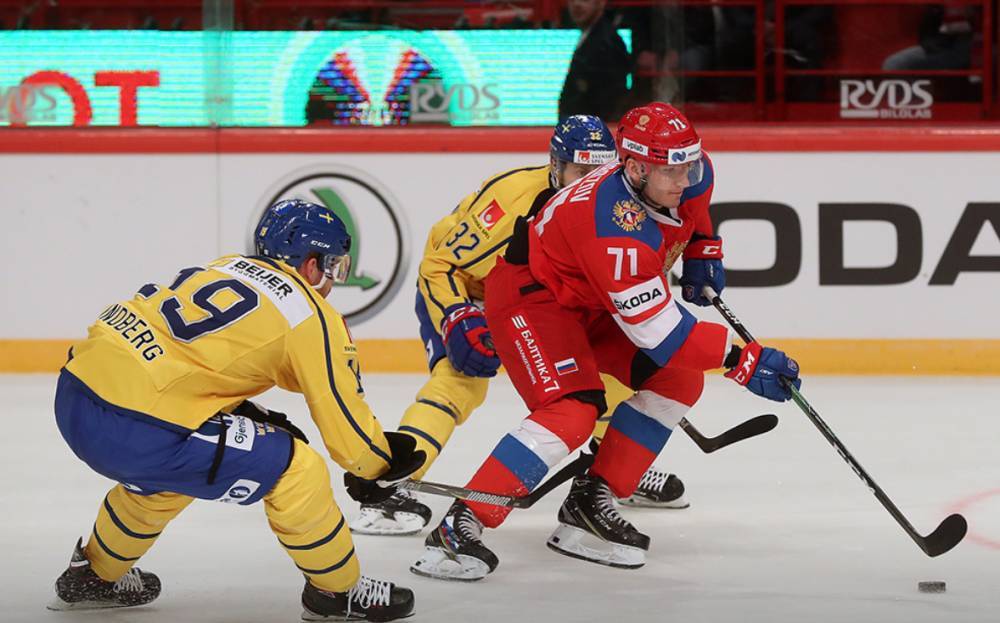 Лукас Бенгтссон - Швеция - Российские хоккеисты уступили шведам в матче третьего этапа Евротура - vm.ru - Россия - Стокгольм