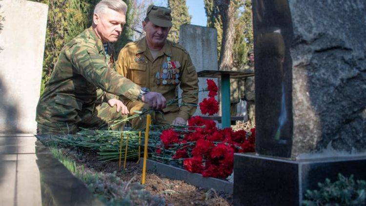 Михаил Развожаев - Шамиль Басаев - В Севастополе почтил память погибшего в Чечне псковского десантника - crimea.ria.ru - Крым - Симферополь - Севастополь - респ. Чечня - Псков