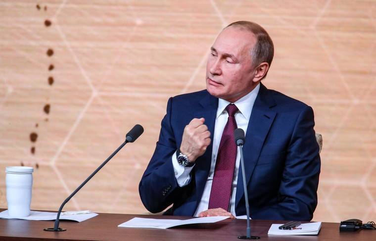 Владимир Путин - Путин: России нужна сильная президентская власть - news.ru - Россия