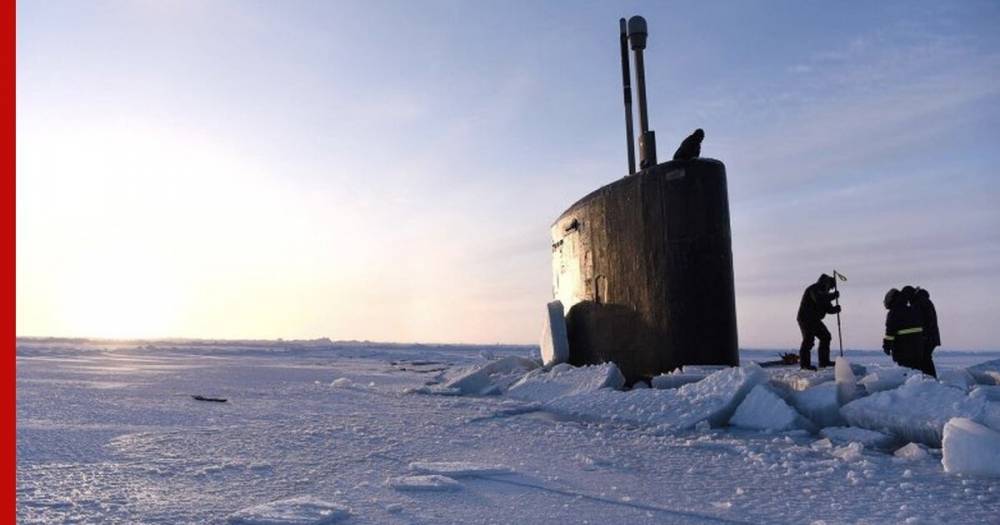 Опубликовано видео пробивающей лед в Арктике американской подлодки - profile.ru - США